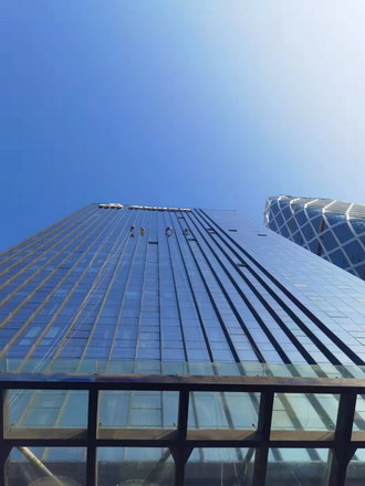 玻璃（lí）外牆（qiáng）清洗